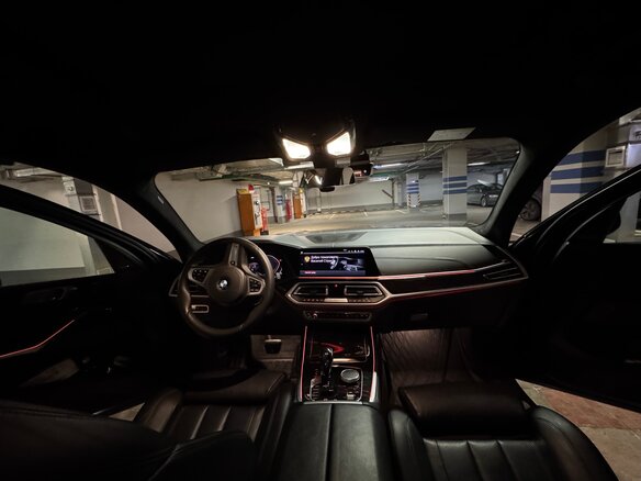 2019 BMW X7 30d I (G07), серый, 6400000 рублей - вид 7