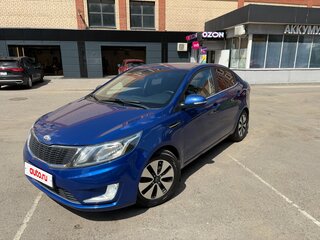 2013 Kia Rio 5-speed III, синий, 850000 рублей, вид 1