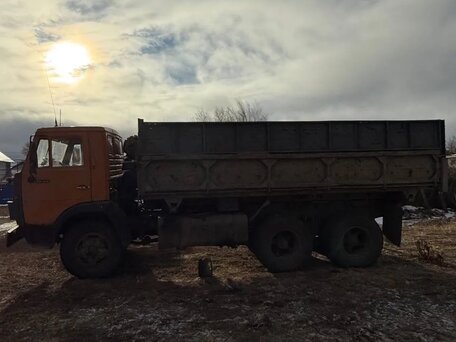 1990 КамАЗ 55102, оранжевый, 1499000 рублей, вид 2