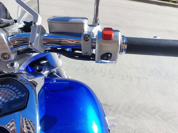 2007 Suzuki Boulevard M109R, синий, 1100000 рублей - вид 20