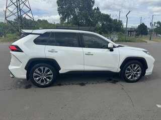 2020 Toyota RAV4 V (XA50), белый, 3400000 рублей, вид 2