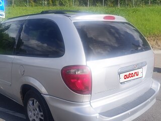 2007 Chrysler Town & Country SWB IV, серебристый, 800000 рублей, вид 4