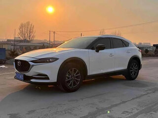 2022 Mazda CX-4 I Рестайлинг, белый, 2000000 рублей, вид 2