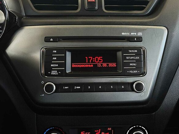 2015 Kia Rio III Рестайлинг, чёрный, 1075000 рублей - вид 6