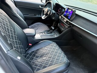 2019 Kia Optima IV Рестайлинг, белый, 1350000 рублей, вид 3