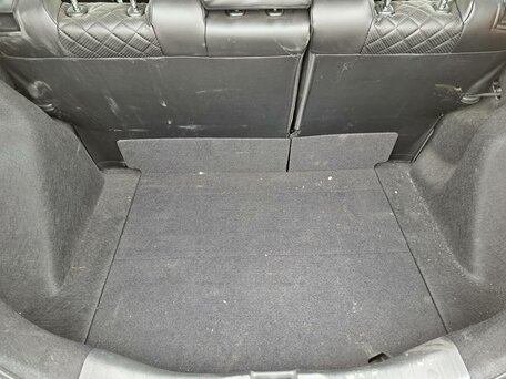 2018 Honda Fit III Рестайлинг, красный, 1060000 рублей, вид 5