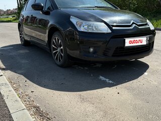 2011 Citroen C4 I Рестайлинг, чёрный, 600000 рублей, вид 3