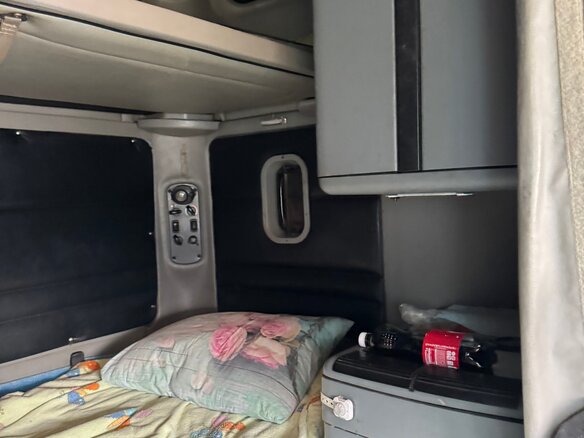 2000 Freightliner Century Class, белый, 1450000 рублей - вид 17