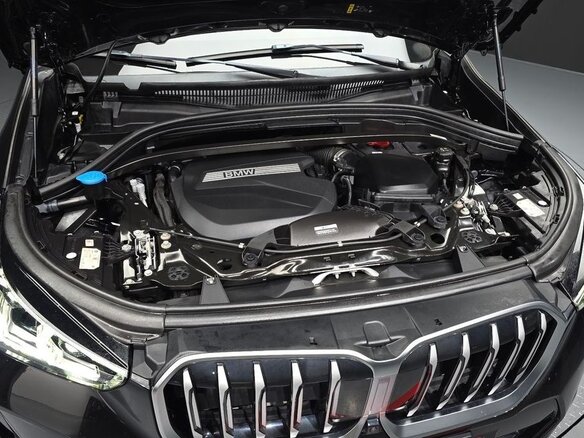 2023 BMW X1 18d sDrive III (U11/U12), чёрный - вид 12