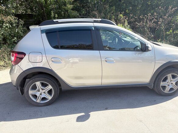 2019 Renault Sandero Stepway II Рестайлинг, бежевый, 1400000 рублей - вид 5