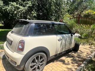 2012 Mini Hatch Cooper S II (R56) Рестайлинг, белый, 1050000 рублей, вид 3