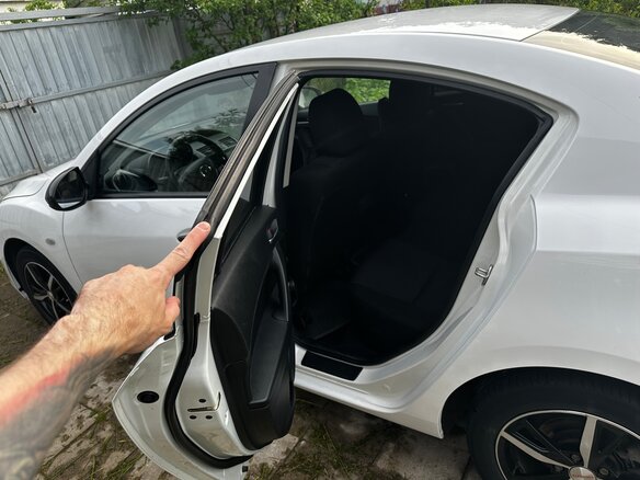 2012 Mazda 3 II (BL) Рестайлинг, белый, 850000 рублей - вид 10