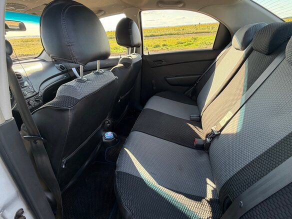 2010 Chevrolet Aveo I Рестайлинг, серебристый, 510000 рублей - вид 11