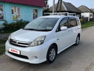 2008 Toyota ISis I, белый, 1050000 рублей, вид 1