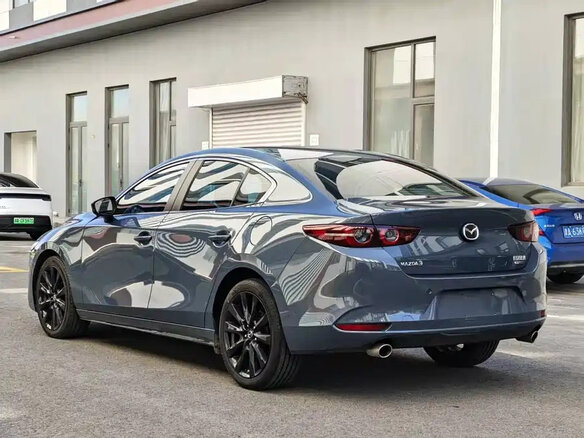 2023 Mazda 3 Axela IV (BP), серый - вид 3