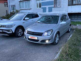 2006 Opel Astra H, серебристый, 405000 рублей, вид 1