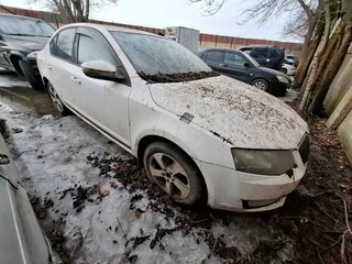 2013 Skoda Octavia III (A7), белый, 683000 рублей, вид 3