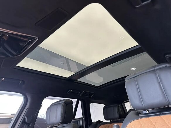 2018 Land Rover Range Rover IV Рестайлинг, зелёный, 11800000 рублей - вид 8