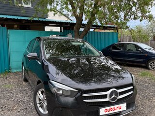 2019 Mercedes-Benz B-Класс 180 III (W247), чёрный, 2250000 рублей, вид 1