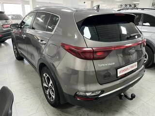 2019 Kia Sportage IV Рестайлинг, коричневый, 1579000 рублей, вид 5