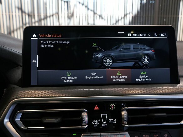 2024 BMW X4 20i II (G02) Рестайлинг, чёрный, 7220000 рублей - вид 21