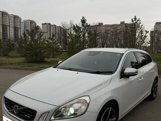 2012 Volvo V60 I, белый, 1079000 рублей, вид 3