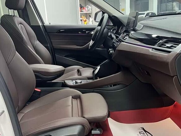 2023 BMW X1 Long 20Li sDrive II (F48) Рестайлинг, белый, 2495000 рублей - вид 8