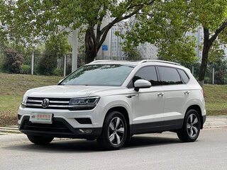 2021 Volkswagen Tharu I, белый, 1750000 рублей, вид 3