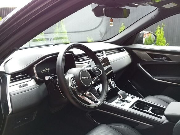 2024 Jaguar F-Pace I Рестайлинг, чёрный, 3950000 рублей - вид 12