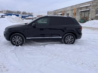 2014 Volkswagen Touareg II, чёрный, 1999000 рублей, вид 3