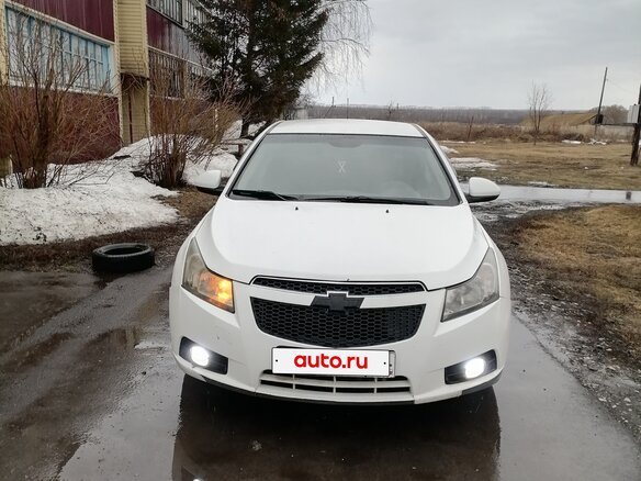 2012 Chevrolet Cruze I, белый, 505000 рублей - вид 2