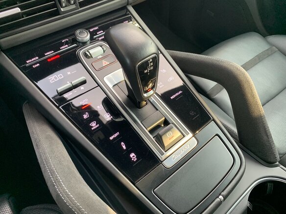 2021 Porsche Cayenne III, серый, 5900000 рублей - вид 21