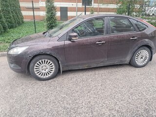 2009 Ford Focus II Рестайлинг, фиолетовый, 320000 рублей, вид 4