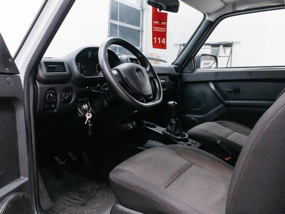 2024 Lada (ВАЗ) Niva Legend I, белый - вид 7