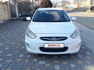 2012 Hyundai Solaris I, белый, 700000 рублей, вид 1