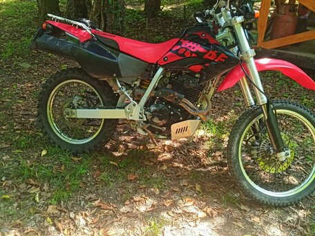 2005 Honda XR 400, красный, 300000 рублей, вид 2
