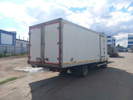 2021 Fuso (Mitsubishi) Canter, белый, 3782500 рублей, вид 3