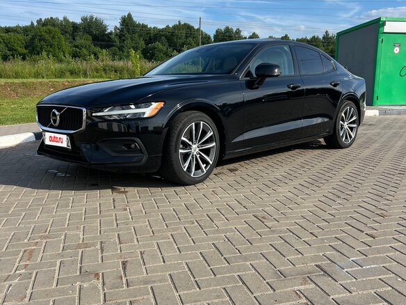 2020 Volvo S60 Mild Hybrid III, чёрный, 2250000 рублей - вид 2