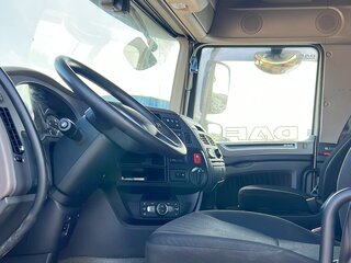 2022 DAF XF 105, белый, 7680000 рублей, вид 5