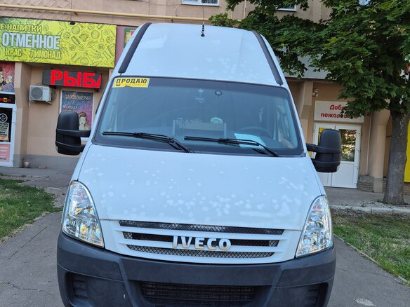 2007 Iveco Daily, белый, 1650000 рублей - вид 8
