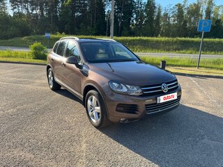 2011 Volkswagen Touareg II, коричневый, 2650000 рублей, вид 1
