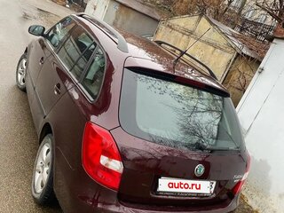 2011 Skoda Fabia II Рестайлинг, красный, 589000 рублей, вид 3