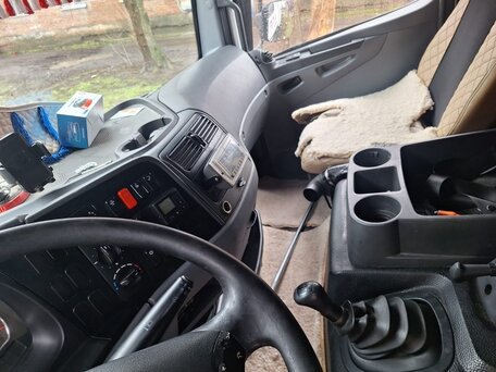 2012 Mercedes-Benz Atego, белый, 3250000 рублей, вид 4
