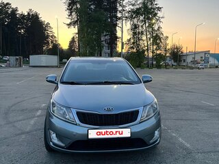 2012 Kia Rio 5-speed III, серый, 620000 рублей, вид 3