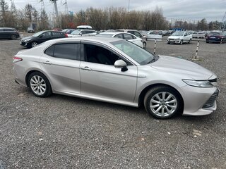 2018 Toyota Camry Japan Market VIII (XV70), коричневый, 2400000 рублей, вид 1