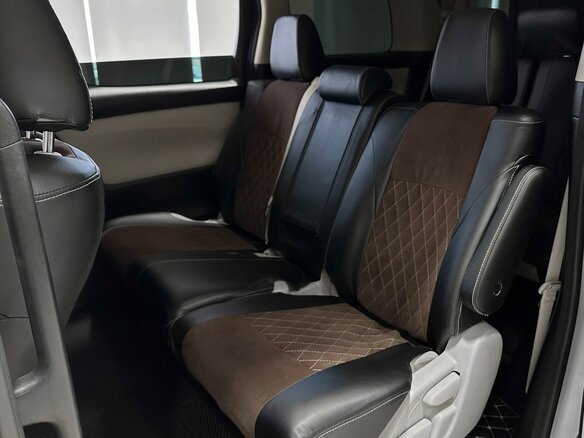 2017 Toyota Alphard III, белый, 3370000 рублей - вид 11