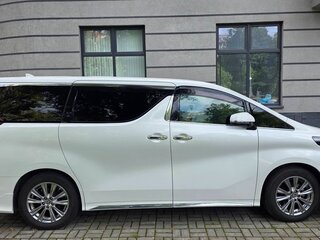 2020 Toyota Alphard III Рестайлинг, белый, 5150000 рублей, вид 3