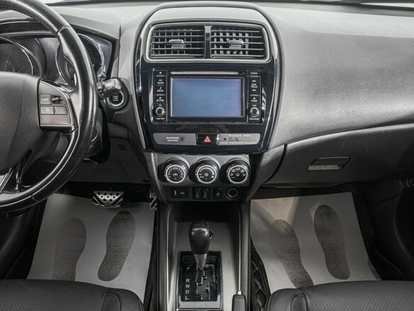 2017 Mitsubishi ASX I Рестайлинг 2, белый, 1989000 рублей - вид 20