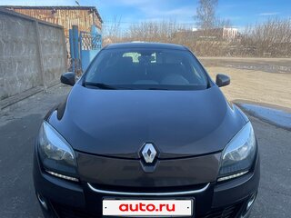 2013 Renault Megane III Рестайлинг, коричневый, 735000 рублей, вид 2