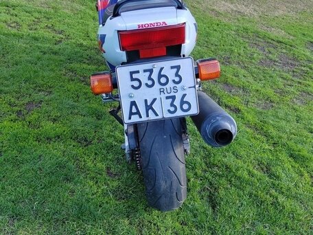 1995 Honda CBR 600F, красный, 325000 рублей, вид 4